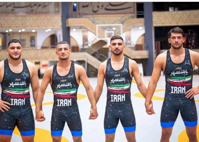 کشتی آزاد جوانان جهان در براتیسلاوا؛ ۲ ایرانی تا نیمه‌نهایی پیش رفتند