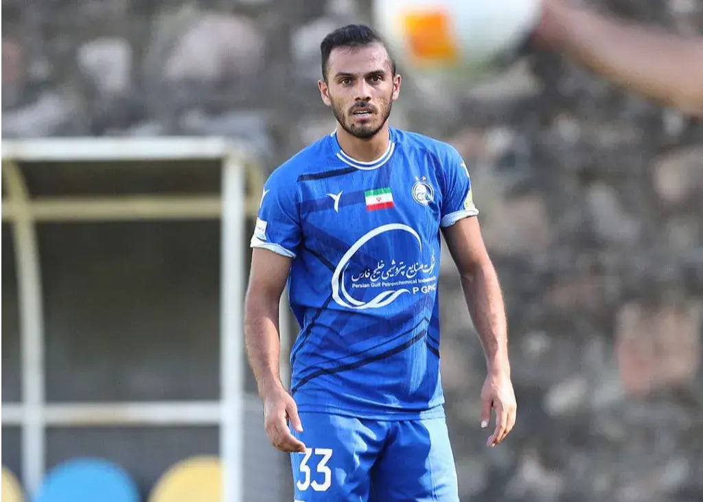 جلالی به دربی با پیراهن پرسپولیس رسید