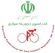 ماندانا دهقان و آرش میرباقری؛ ۳۰ دوچرخه نو در سال برای حل مشکل تجهیزات