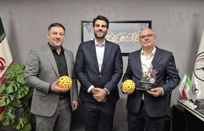 بازدید عضو فراکسیون ورزش مجلس از خانه سپکتاکرای ایران