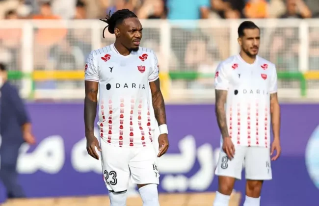 سه گل پرسپولیس به مس شهر بابک؛ بیفوما، عیدی و صادقی گلزنی کردند